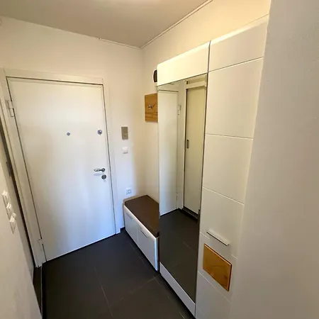 Apartamento Modern Cute With Balcony, Center *