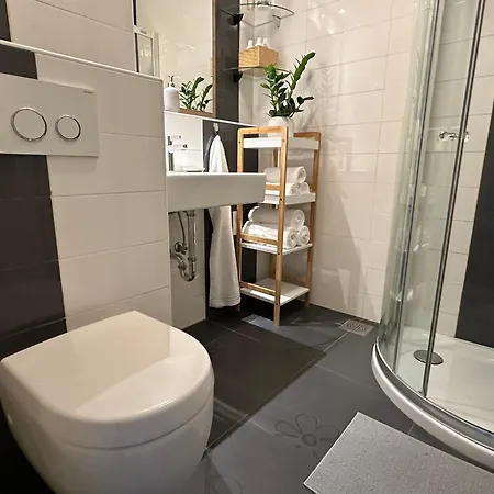 Modern Cute With Balcony, Center Apartment Ljubljana