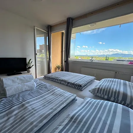 Apartamento Modern Cute With Balcony, Center Liubliana